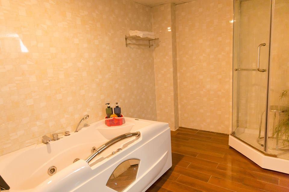 Vinh Plaza Hotel Exterior foto